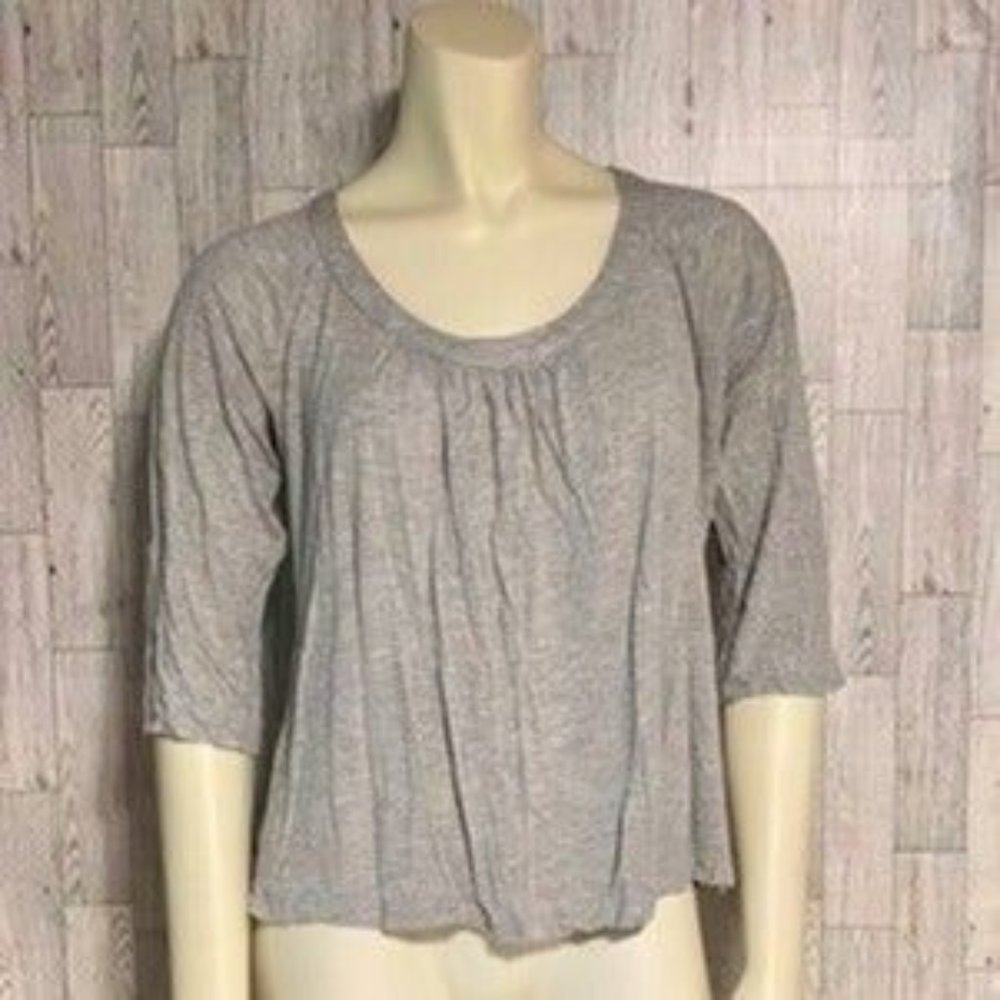 Light Gray 3/4 Sleeve NY&Co Shirt Size Medium